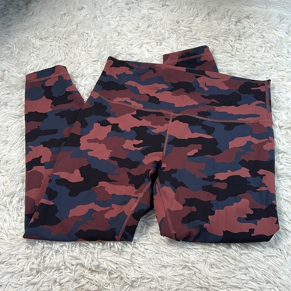 lululemon athletica Pants - Lululemon Wunder Train High-Rise Tight 25" Heritage 365 Camo Smoky Red Night Sea